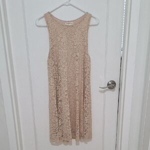 Ginger G Lace Floral Dress in Soft Beige